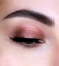 113_pressed-eyeshadow-rich-glow-6-4